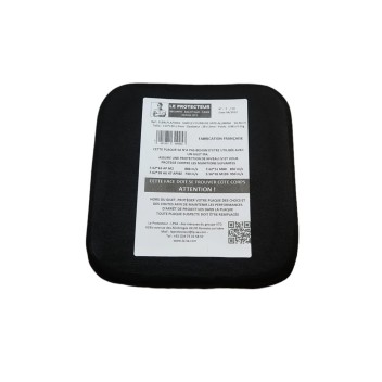 Plaque balistique latérale simple courbure niveau IV 0.95KG 150X150MM